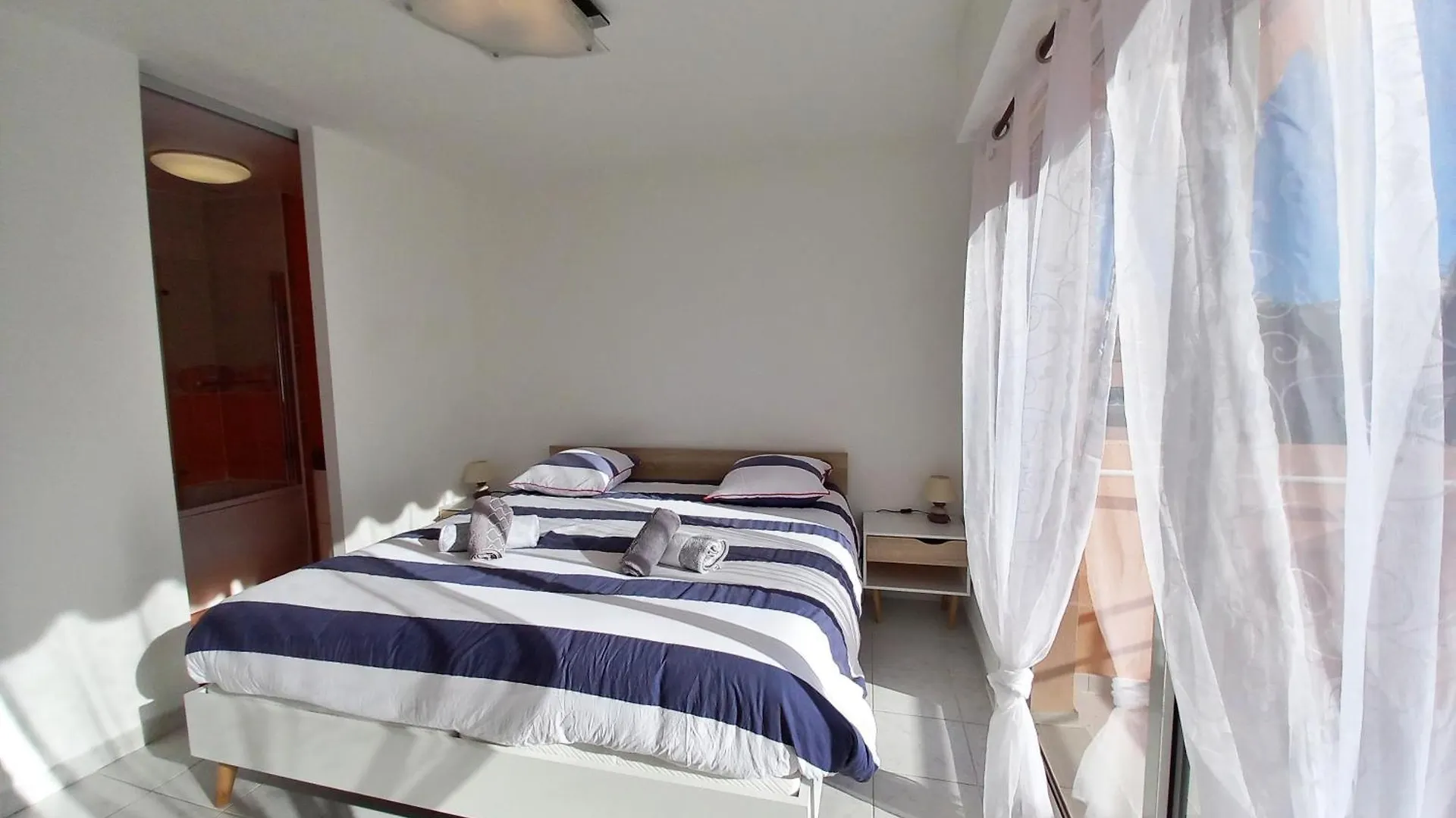 Appartement T4 92M2 Pour 6 Pers A 400M De La Plage Fréjus 0*,  Francie