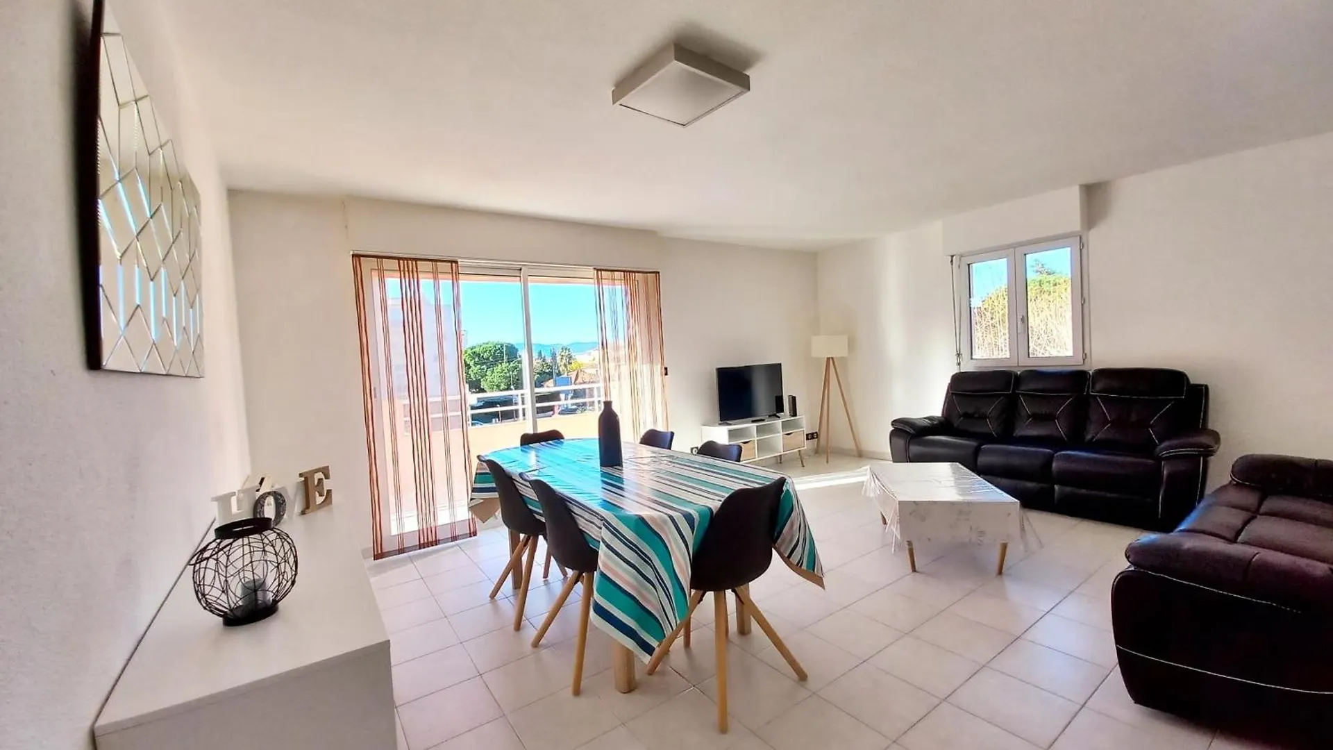 Apartmán Appartement T4 92M2 Pour 6 Pers A 400M De La Plage Fréjus